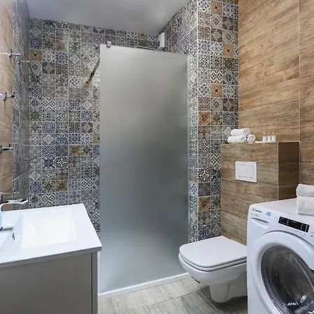Darna Avena 5 Apartment *